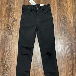 Brand new w/tags American eagle jeans- black